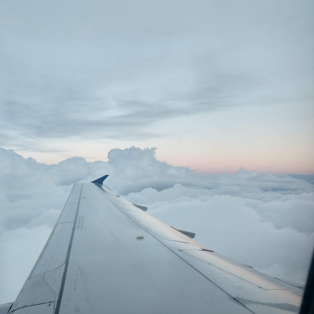 Meet your Posher, Lora